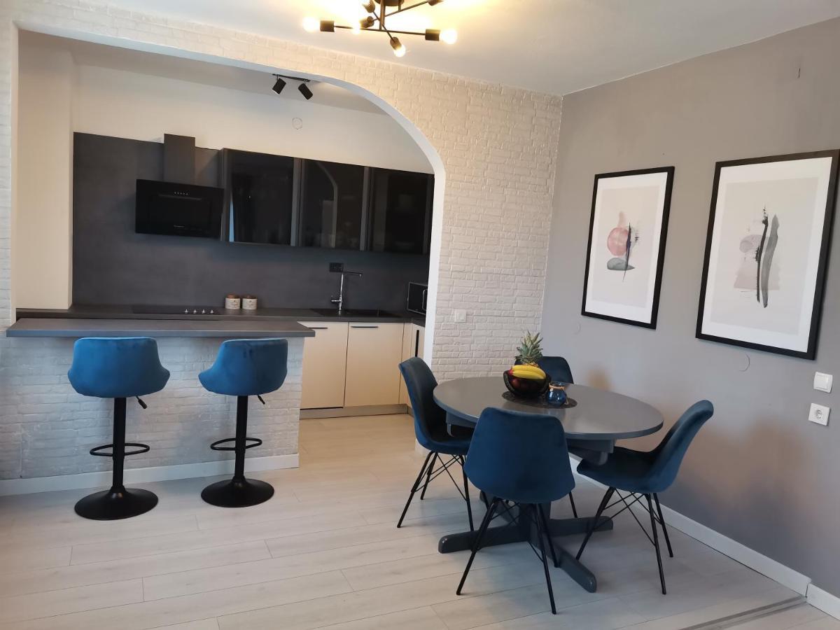 Apartmani Darko Ртина Экстерьер фото